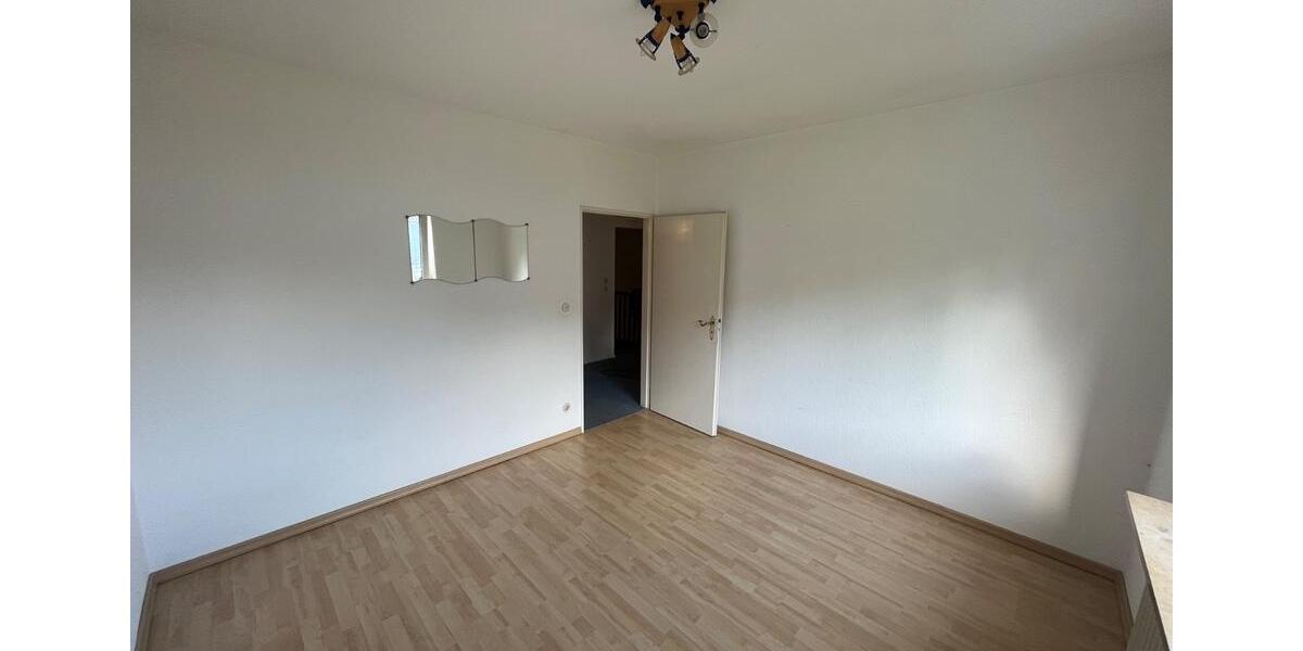 Reihenhaus Bremen Huchting - 4 Zimmer, 108 m&sup2;, 249.000&euro; | Angebot:24572112