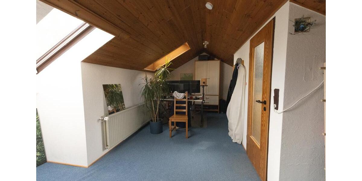 Einfamilienhaus Bremen Huchting - 6 Zimmer, 240 m&sup2;, 540.000&euro; | Angebot:26121304
