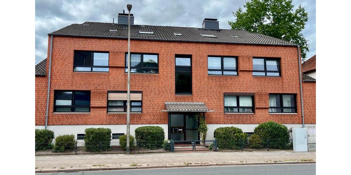 Attraktive 2-Zimmer-Wohnung mit Balkon & Tiefgarage 2 zimmer