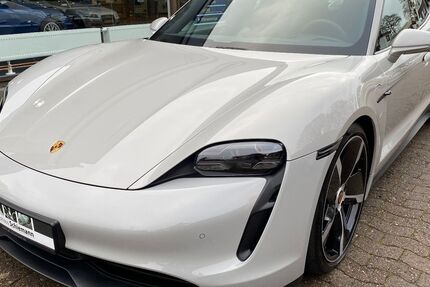 Porsche Taycan 32.000 km 64.940 &euro; Achim 28832