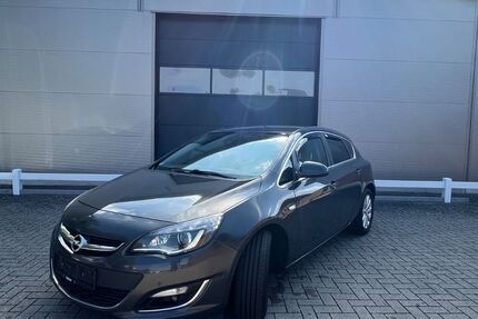 Opel Astra 208.763 km 5.999 &euro; Ganderkesse 27777