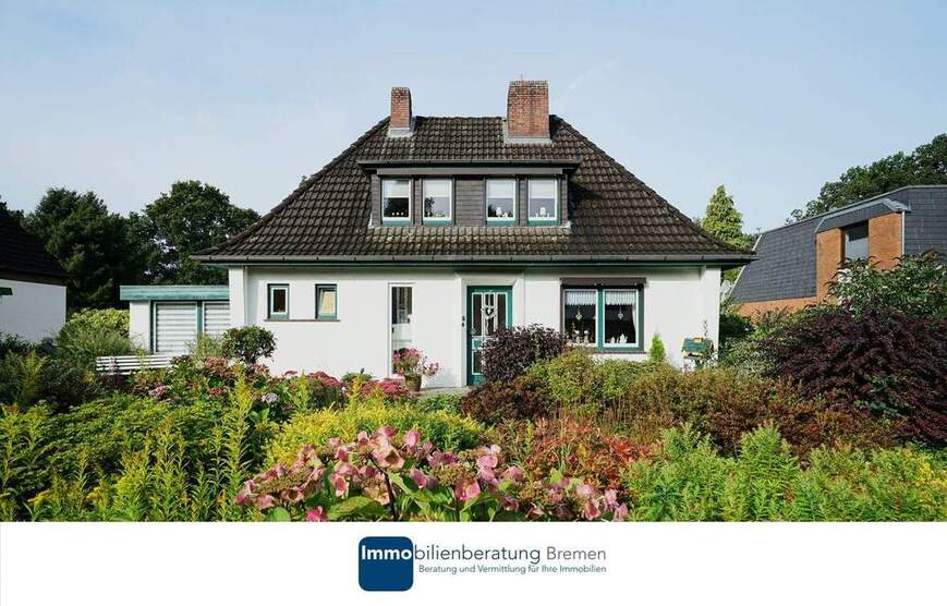 Charmantes Einfamilienhaus auf attraktiven Hanggrundstück mit Carport 7 zimmer