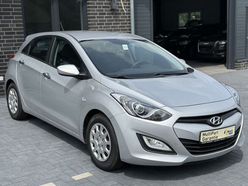 i30
