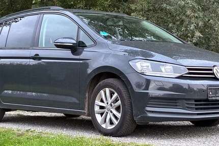 VW Touran 259.000 km 9.990 &euro; Bremen 28197