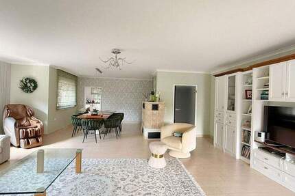 Haus Bremen Oberneuland - 8 Zimmer, 295 m&sup2;, 1.095.000&euro; | Angebot:25657336