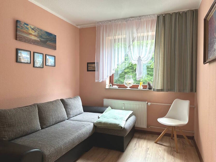 PURNHAGEN-IMMOBILIEN - 4-Zimmer-Eigentumswohnung mit Loggia und Tiefgaragenstellplatz in Bremen-Lesum 4 zimmer