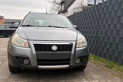Fiat Sedici 123.210 km 4.400 &euro; Delmenhorst 27751