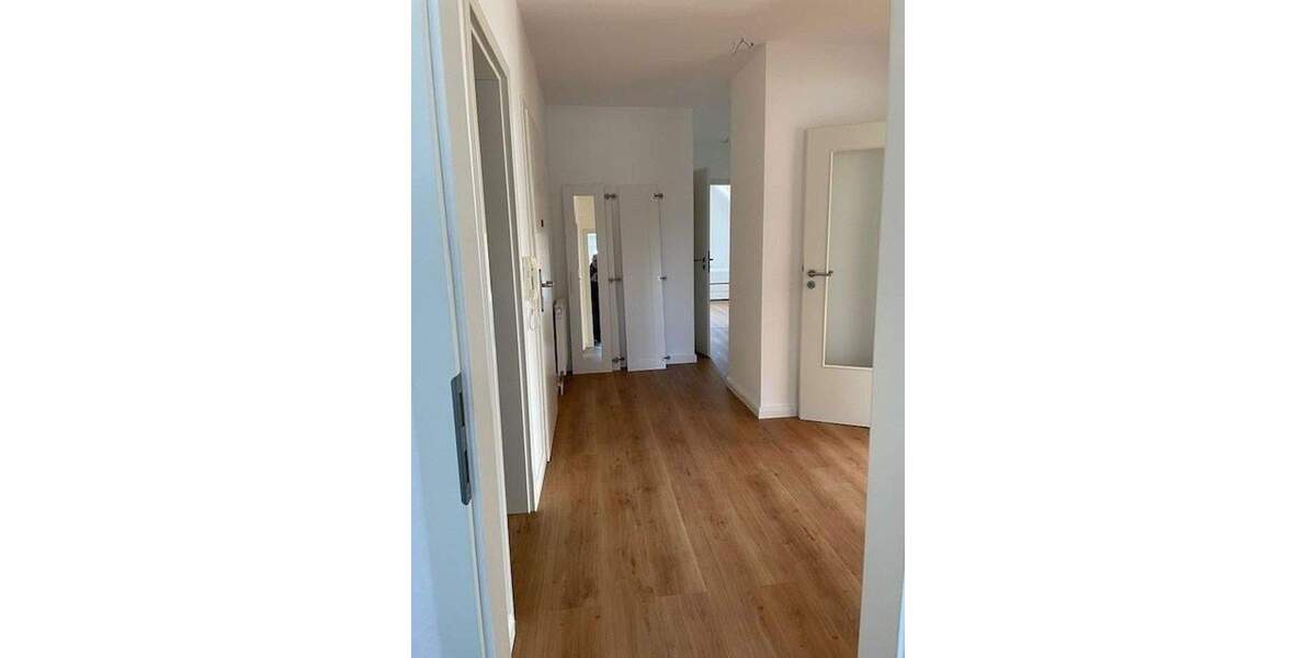 Etagenwohnung Achim Uesen - 3 Zimmer, 93 m&sup2;, 1.100&euro; | Angebot:25176623
