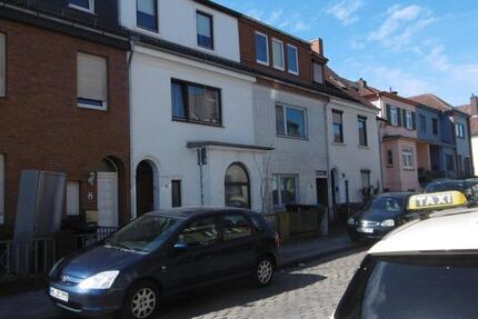 Haus Bremen Burglesum - 7 Zimmer, 120 m&sup2;, 229.000&euro; | Angebot:27083131