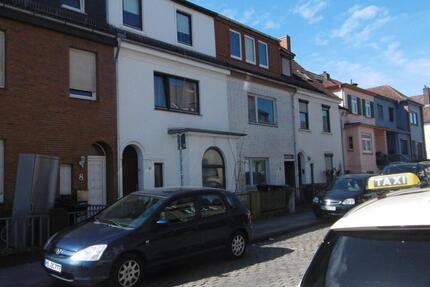 Haus Bremen Burglesum - 8 Zimmer, 167 m&sup2;, 229.000&euro; | Angebot:27083131