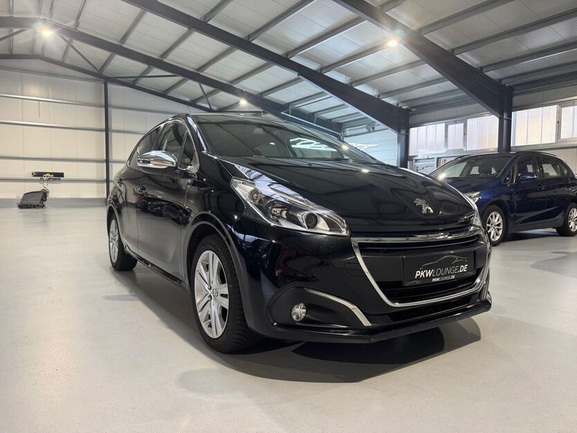 Peugeot 208 158.000 km 4.899 € Grasberg 28879
