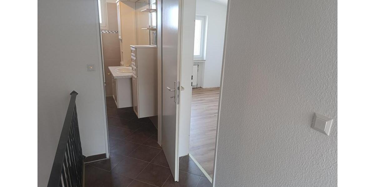 Reihenhaus Syke - 4 Zimmer, 94 m&sup2;, 990&euro; | Angebot:25421250