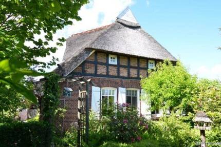 Haus Berne Weserdeich - 9 Zimmer, 211 m&sup2;, 379.000&euro; | Angebot:26816776