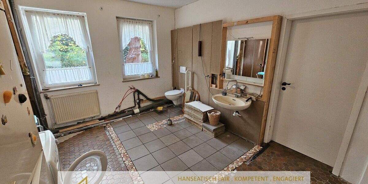 Mehrfamilienhaus, Wohnhaus Achim Uesen - 1 Zimmer, 341 m&sup2;, 596.000&euro; | Angebot:25688774