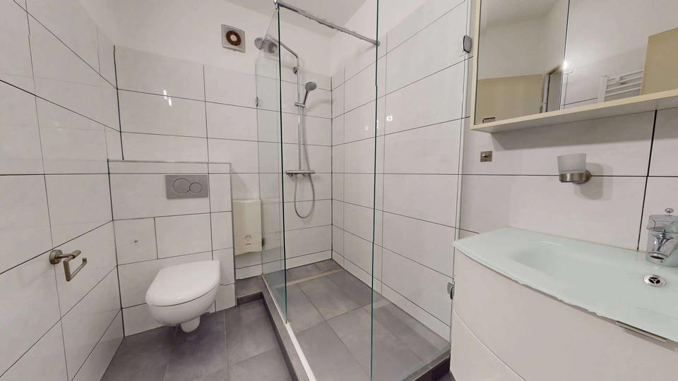 Etagenwohnung Bremen Östliche Vorstadt - 3 Zimmer, 81 m&sup2;, 930&euro; | Angebot:26592573