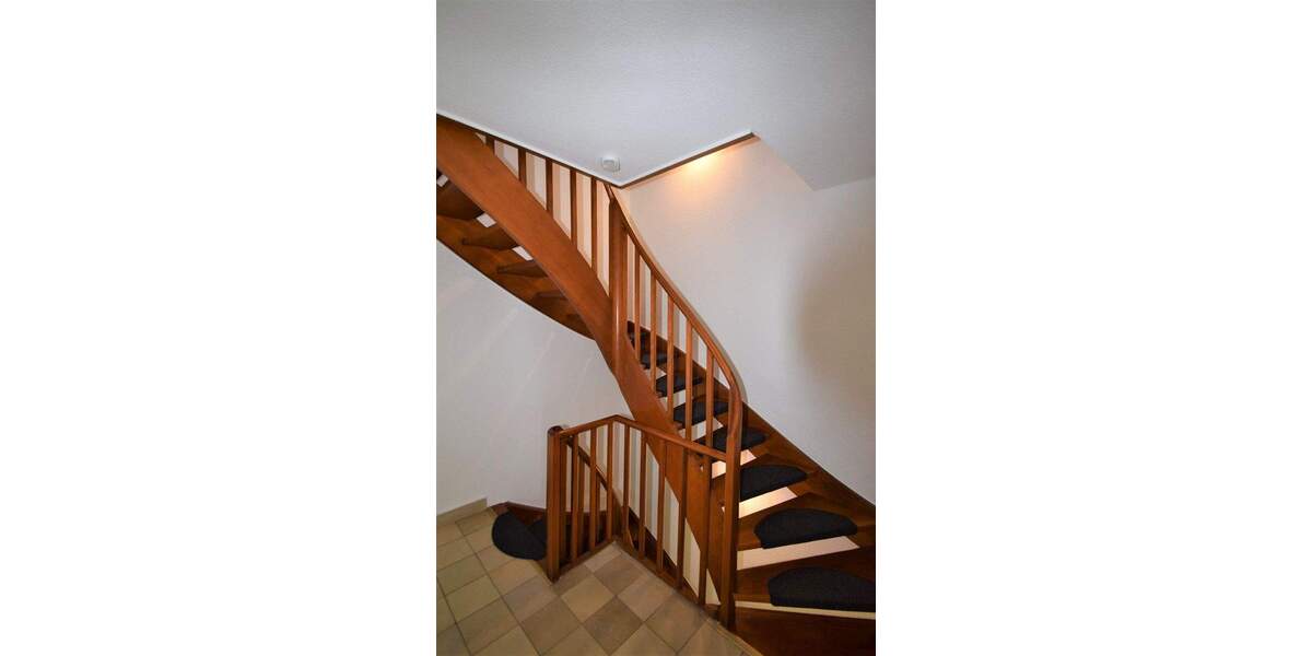 Reihenmittelhaus Bremen - Huchting Mittelshuchting - 6 Zimmer, 148 m&sup2;, 1.550&euro; | Angebot:25938953