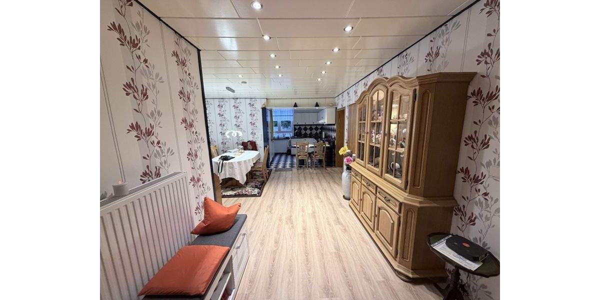 Mehrfamilienhaus, Wohnhaus Bremen / Rekum Rekum - 5 Zimmer, 284 m&sup2;, 349.000&euro; | Angebot:26028941