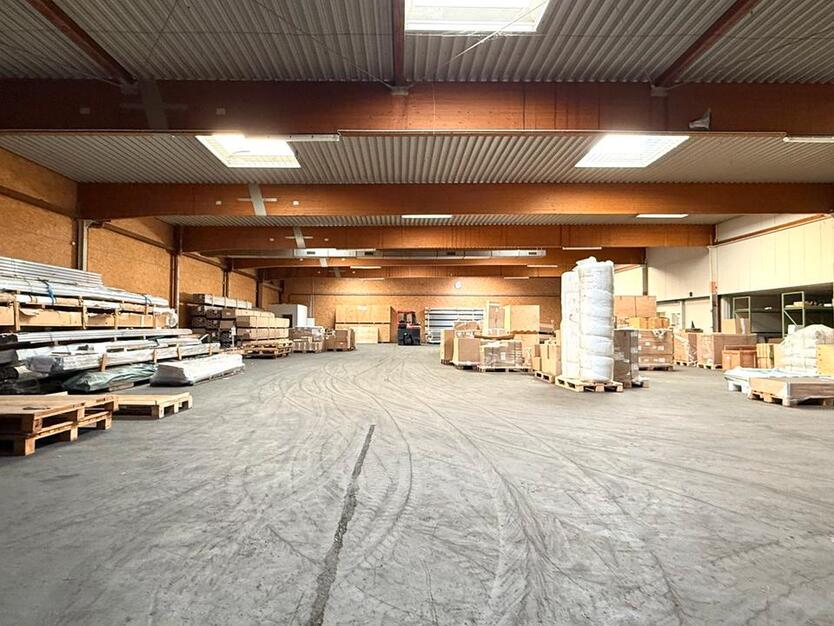 Attraktive Gewerbefläche mit optimaler Autobahnanbindung zimmer