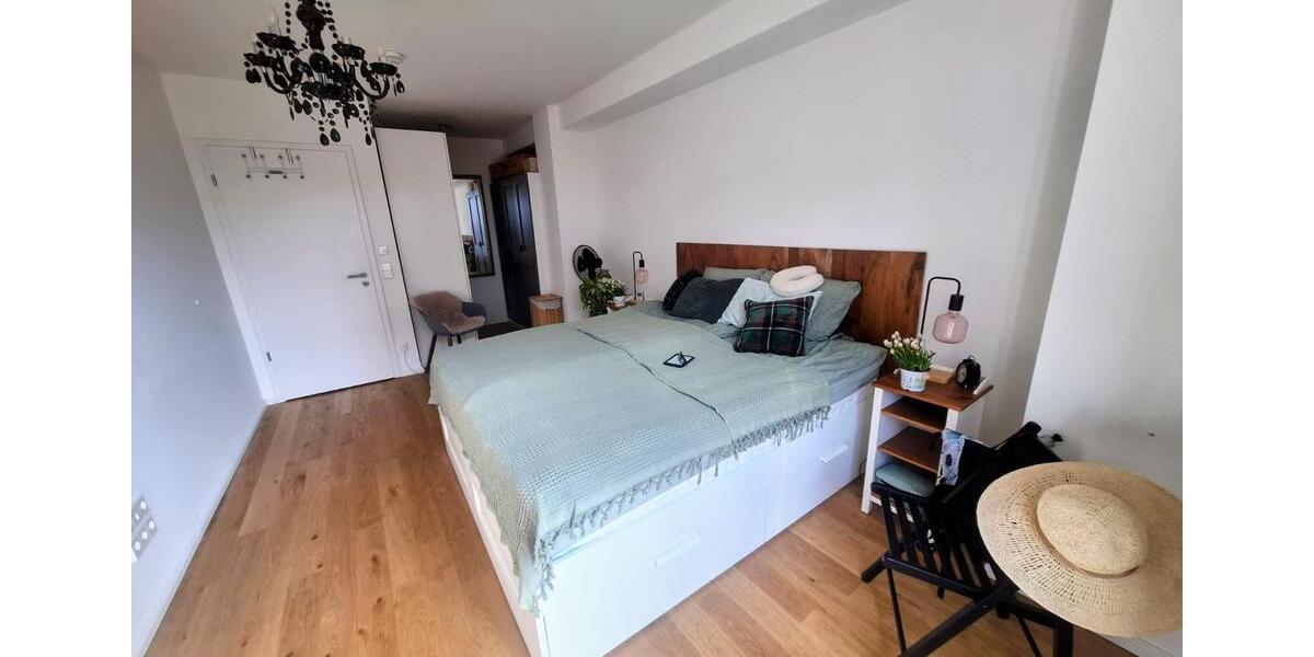 Hochparterre Bremen Häfen - 3 Zimmer, 91 m&sup2;, 459.000&euro; | Angebot:25975953