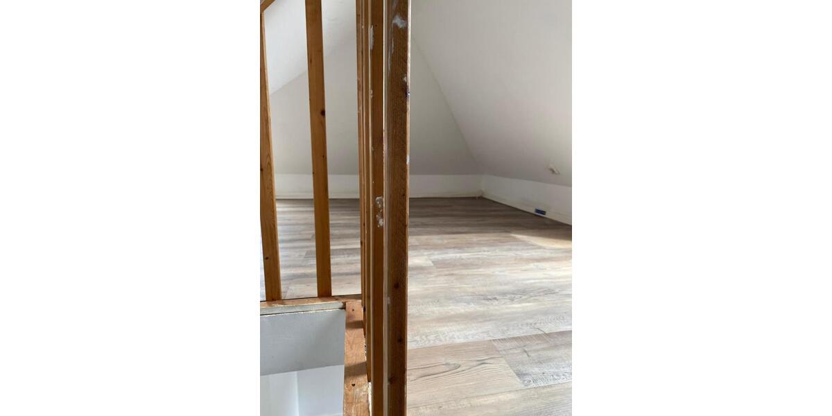 Dachgeschoßwohnung Bremen Burglesum - 1.5 Zimmer, 38 m&sup2;, 659&euro; | Angebot:26337829