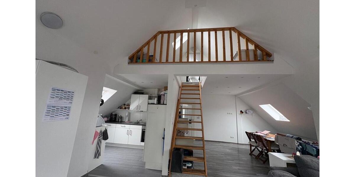 Dachgeschoßwohnung Ganderkesee - 5 Zimmer, 110 m&sup2;, 1.250&euro; | Angebot:26647165