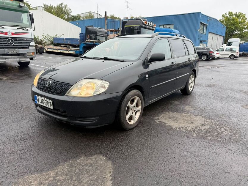 Toyota Corolla 380.000 km 1.790 € Sottrum 27367