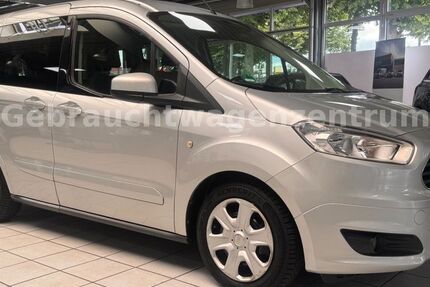 Ford Tourneo Courier 219.800 km 3.990 &euro; Bremen 28207