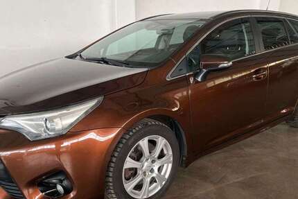 Toyota Avensis 210.000 km 9.290 &euro; Delmenhorst 27751