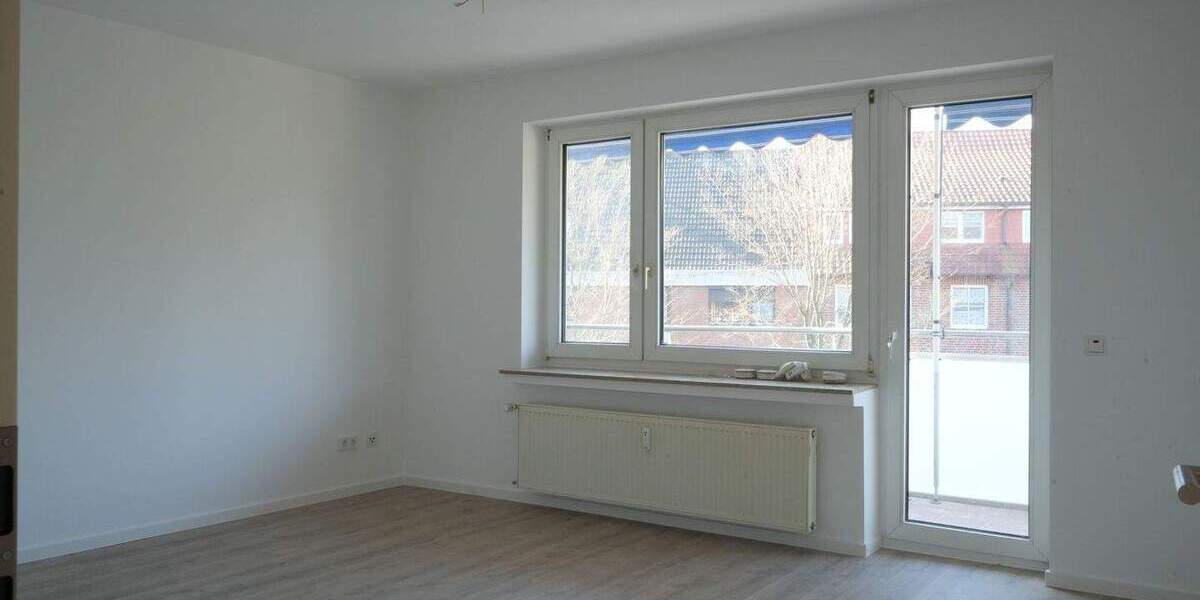 Etagenwohnung Bremen Woltmershausen - 2 Zimmer, 67 m&sup2;, 790&euro; | Angebot:25780350