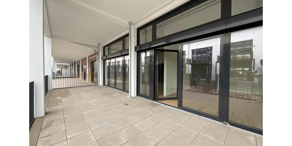 Erdgeschoßwohnung Bremen Häfen - 2 Zimmer, 108 m&sup2;, 1.289&euro; | Angebot:19746128