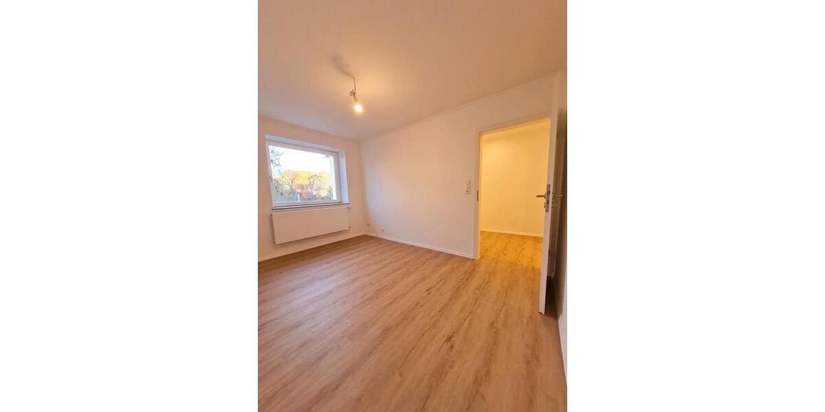Erdgeschoßwohnung Achim - 3 Zimmer, 110 m&sup2;, 1.250&euro; | Angebot:26052905