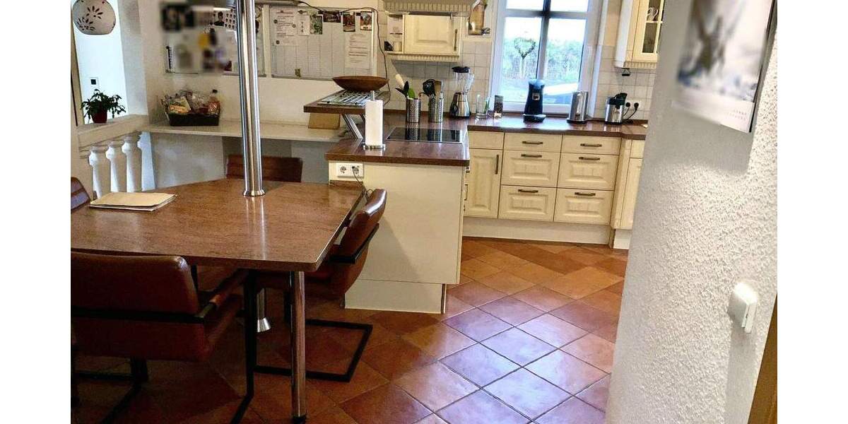 Lesumstotel! Herausragendes Ensemble von 2 Traumhäusern in Bestlage! 1 zimmer