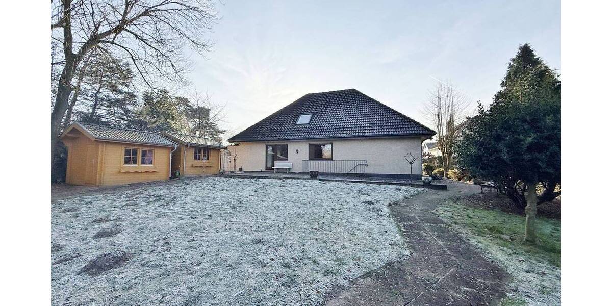 Einfamilienhaus Stuhr Brinkum - 5 Zimmer, 250 m&sup2;, 649.000&euro; | Angebot:26189530