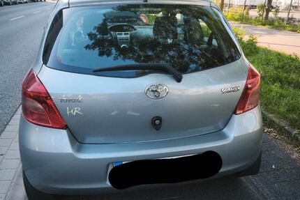 Toyota Yaris 119.930 km 2.350 &euro; Bremen 28217