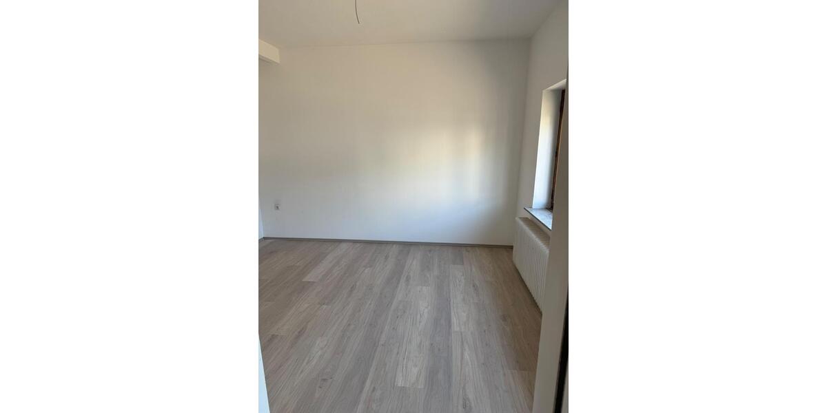 Erdgeschoßwohnung Bremen Blumenthal - 3 Zimmer, 75 m&sup2;, 916&euro; | Angebot:27657727