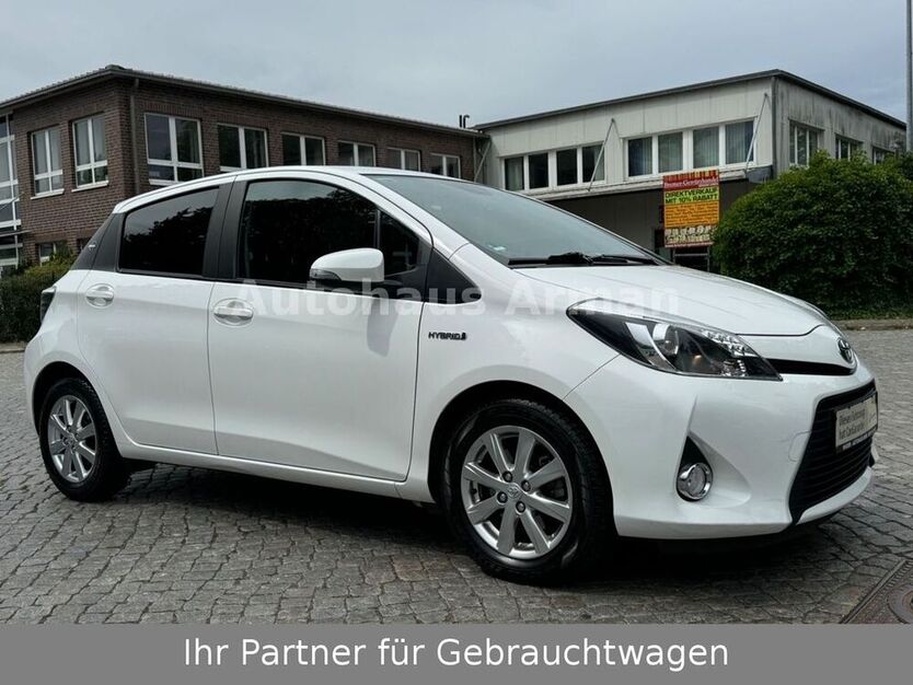 Yaris