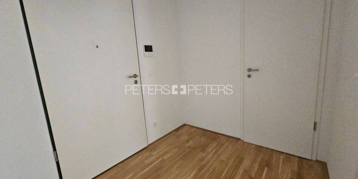 Etagenwohnung Bremen Handelshäfen - 2 Zimmer, 62 m&sup2;, 899&euro; | Angebot:25916269