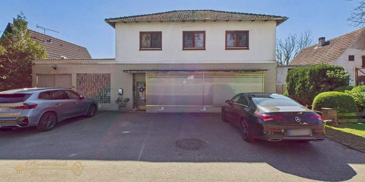 Mehrfamilienhaus, Wohnhaus Lilienthal Frankenburg - 6 Zimmer, 157 m&sup2;, 259.000&euro; | Angebot:25818919