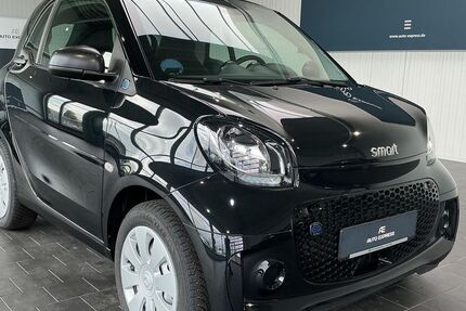 Smart ForTwo 1.029 km 12.500 € Oyten 28876