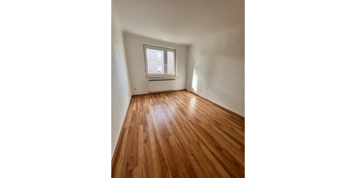 Erdgeschoßwohnung Bremen Östliche Vorstadt - 3 Zimmer, 85 m&sup2;, 1.200&euro; | Angebot:25181388