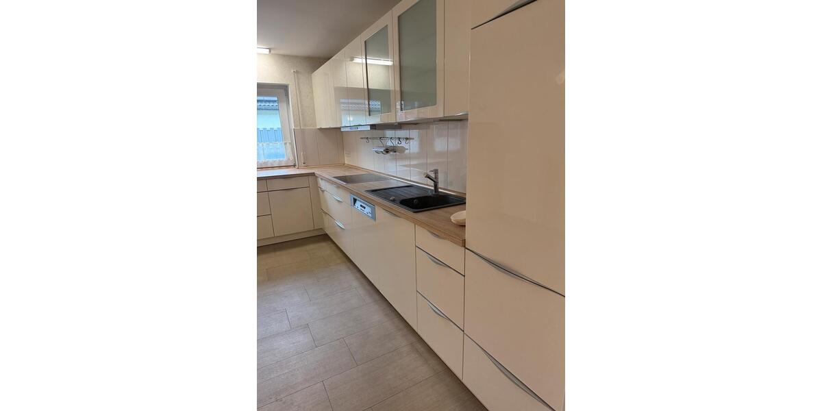 Bungalow Hambergen - 3 Zimmer, 125 m&sup2;, 1.300&euro; | Angebot:25452573