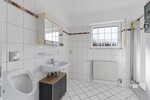 DHH für 4 Personen + EBK + Balkon mit Fernsicht + Carport + 2 Stellplätze auf modernem Stand