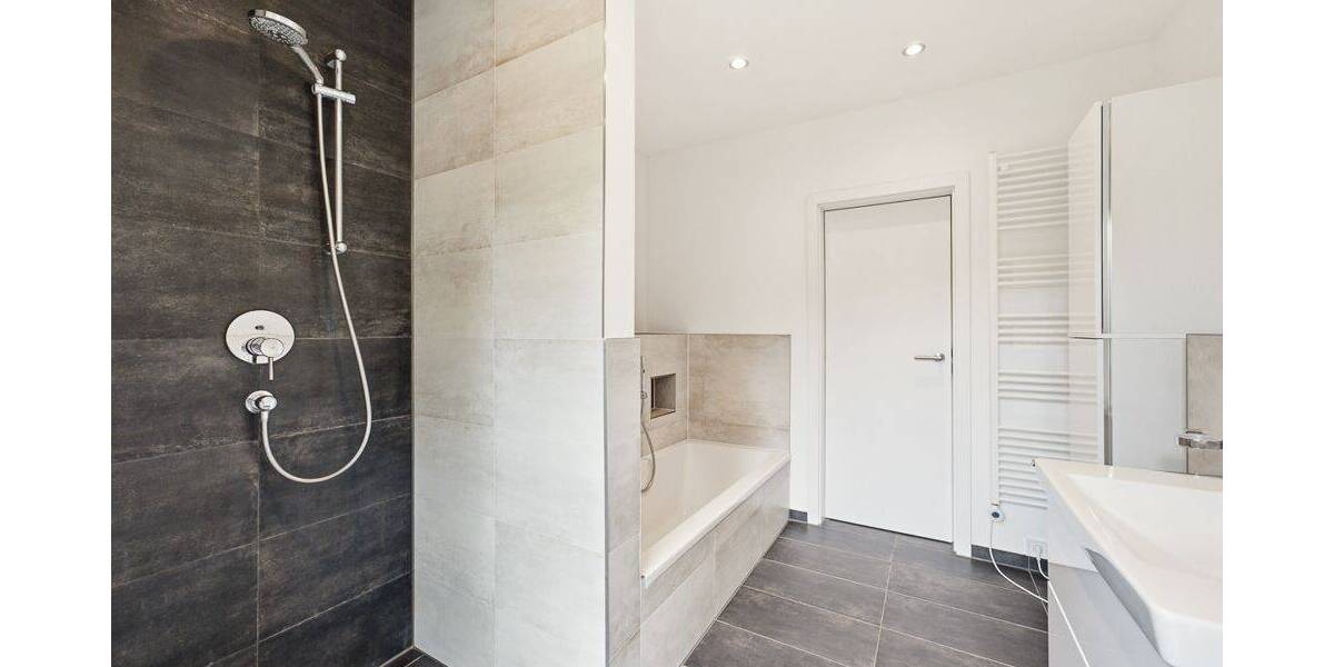 Doppelhaushälfte Bremen / Oberneuland Oberneuland - 5 Zimmer, 166 m&sup2;, 875.000&euro; | Angebot:26929530