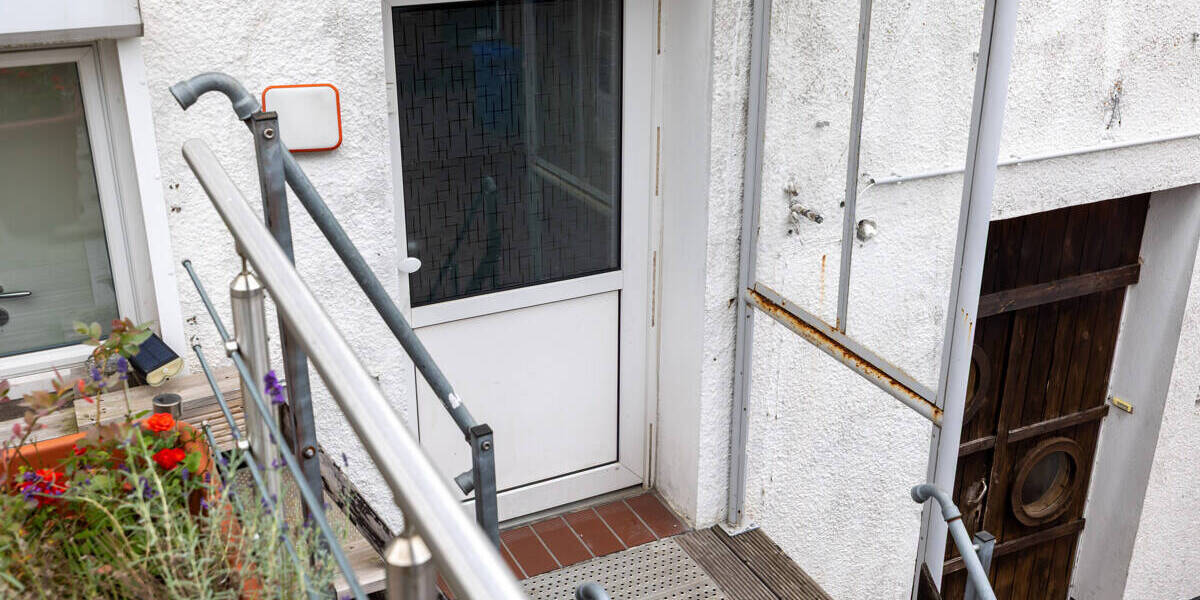 Etagenwohnung Delmenhorst Mitte - 3 Zimmer, 90 m&sup2;, 142.000&euro; | Angebot:25691270