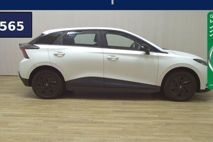 MG 4 29.113 km 17.980 &euro; Bremen / Arsten 28279