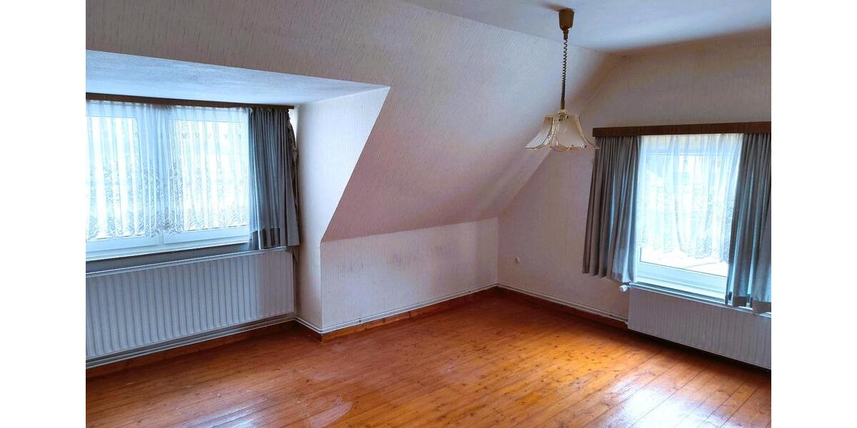 Einfamilienhaus Lemwerder - 7 Zimmer, 160 m&sup2;, 249.000&euro; | Angebot:25408006