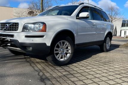 Volvo XC90 270.000 km 6.900 € Bremen 28329