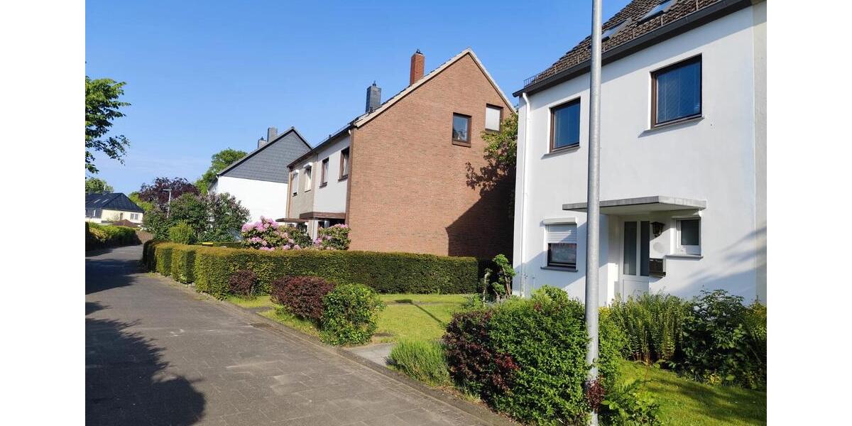 Doppelhaushälfte Bremen Burglesum - 5 Zimmer, 120 m&sup2;, 310.000&euro; | Angebot:26705504