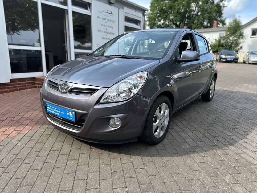 i20