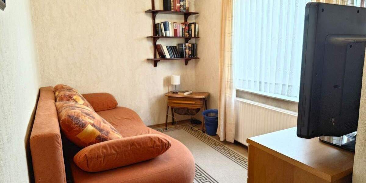 Mehrfamilienhaus, Wohnhaus Bremen Burg-Grambke - 6 Zimmer, 150 m&sup2;, 295.000&euro; | Angebot:25821544